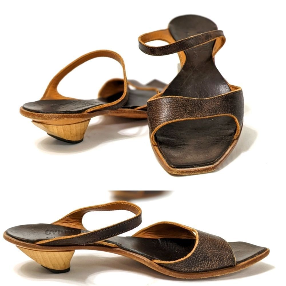 Cydwoq Slide Sandal